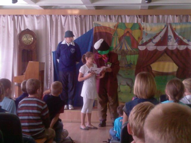 W świecie baśni i teatru z Biblioteką Miejską im. Zdzisława Arentowicza